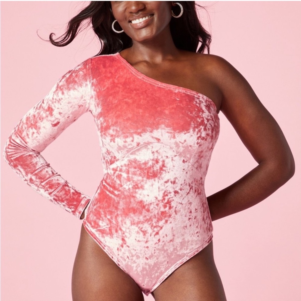 NWT Yitty by Lizzo Fabletics Plusshy Asymmetrical Bodysuit Peach Velvet Size 1X